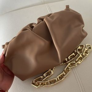 Beautiful clutch bag in nude